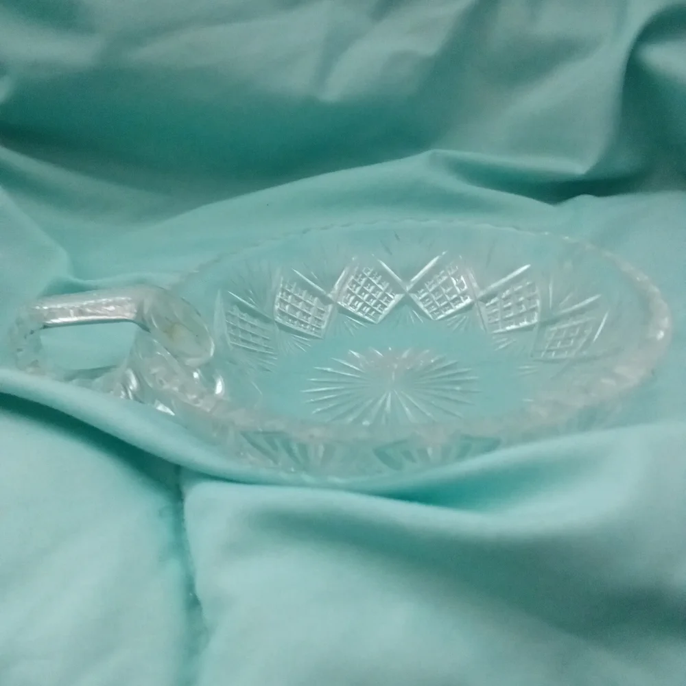 Small vanity bowl